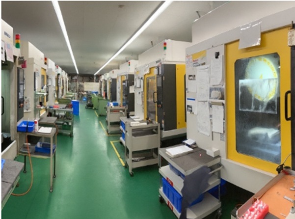 マシニングセンター